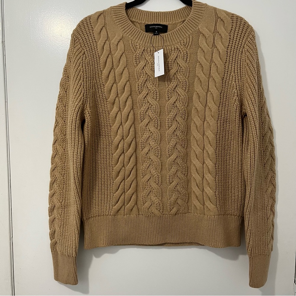 Banana Republic Women's Camel Tan Chunky Cable Knit Fisherman Sweater Size Small